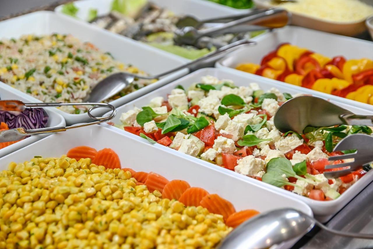 Hotel Pinos Playa Santanyi Ngoại thất bức ảnh