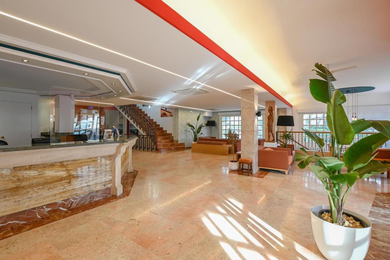Hotel Pinos Playa Santanyi Ngoại thất bức ảnh